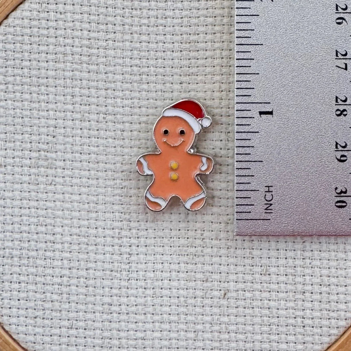 Gingerbread Man Enamel Needle Minder - SteArt Stitches