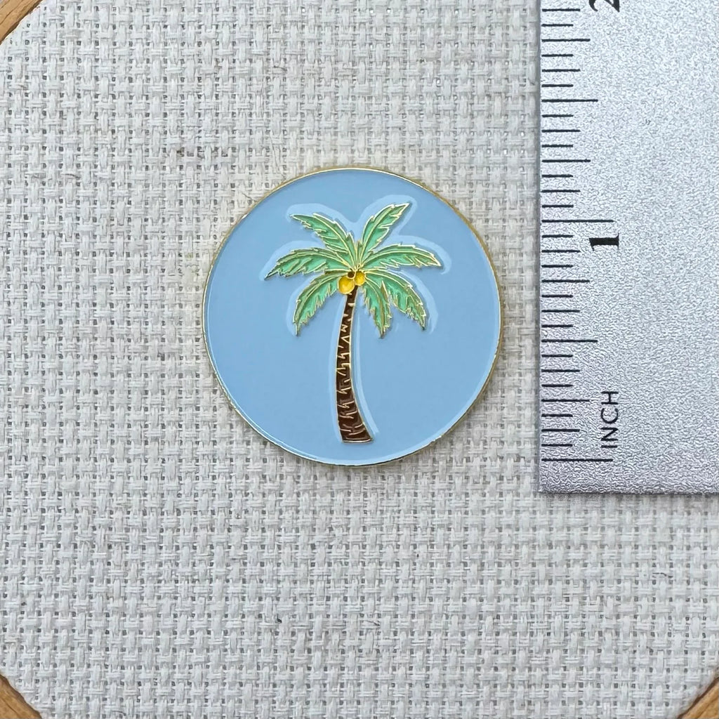 Palm Tree Blue Needle Minder - StewArt Stitches