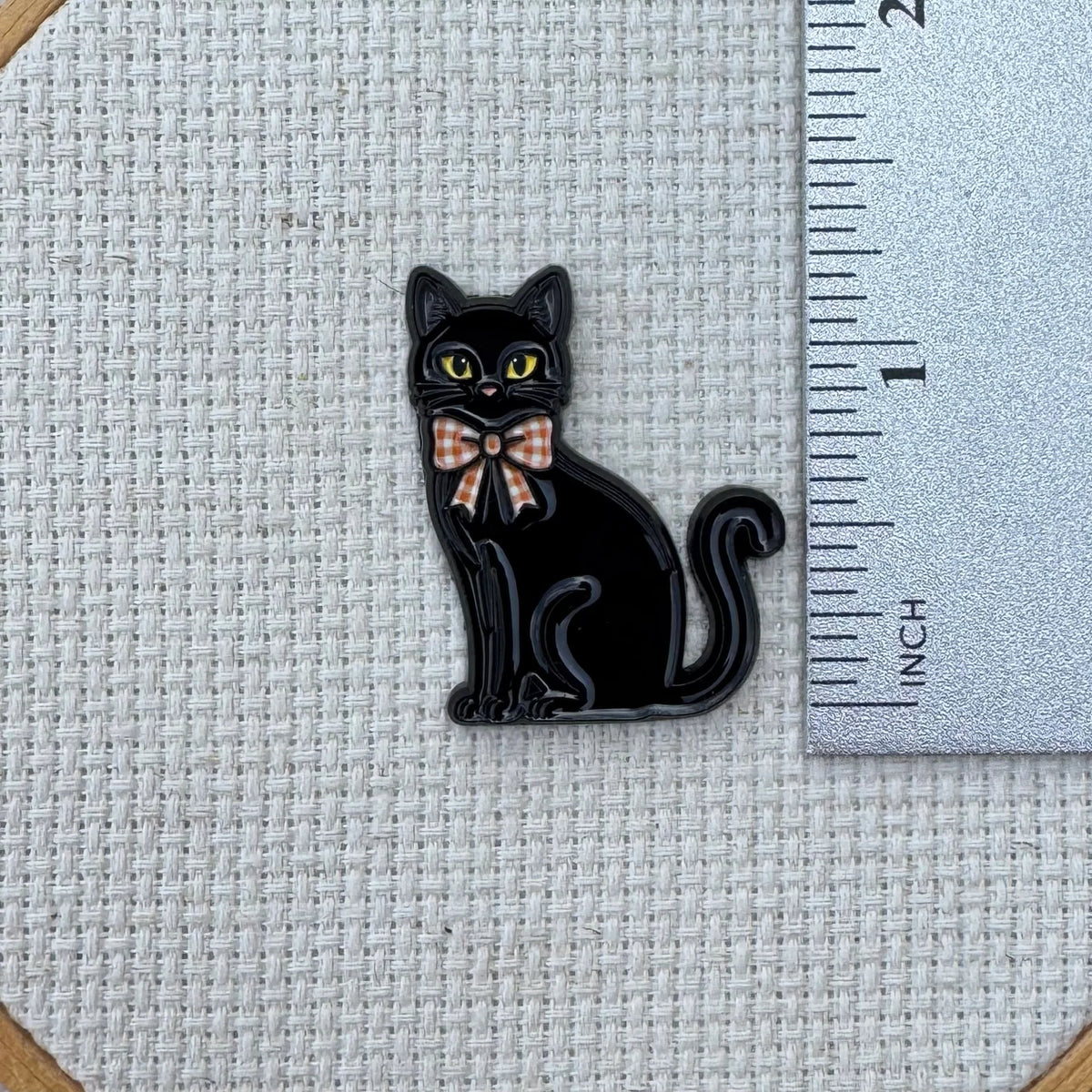 Black Cat Needle Minder - StewArt Stitches