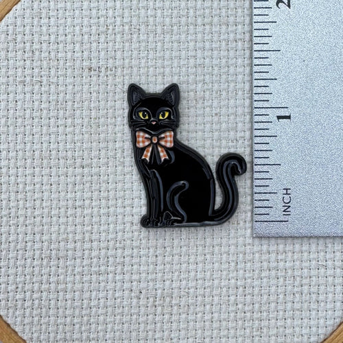 Black Cat Needle Minder - StewArt Stitches